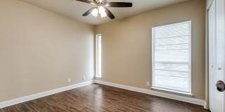 4-BEDROOM NEAR THE MEDICAL CENTER! Gallery 18