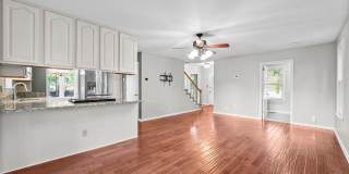 Pet Friendly Three Bedroom! Gallery 16