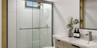 RENOVATED THREE BED TWO BATH!!!!! Gallery 5