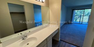 Tanglewood Condominium With Beautiful Bay Views, Fireplace, and Private Deck!! Gallery 22