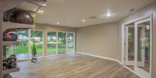 Silver Oak Apartments Gallery 13