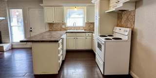 Pre-leasing for July! - 3 Bedroom Home with Open Concept Living! Gallery 7