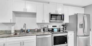 Lisa's Court LLC Gallery 1