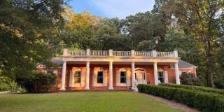 Southern Charm & Spacious Living Near Base! Gallery 1