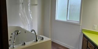 3Bd/2Ba Manufactured Home - For viewing! Gallery 12