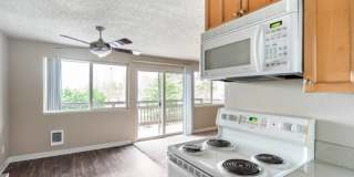 The Courtyard Apartment Homes Gallery 35