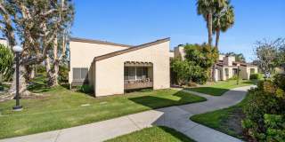 Remodeled Condo with Granite Counters and Attached Garage Gallery 1
