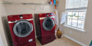 Large fenced yard corner lot - 4 Bedroom home in Moss Grove Plantation Gallery 15