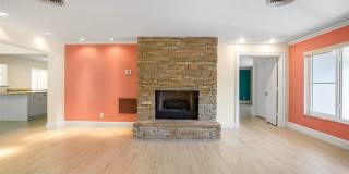 500 Gardenia Lane Gallery 6