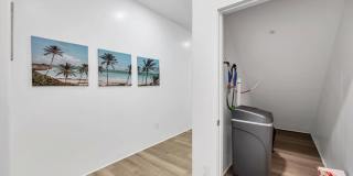 Luxury Townhouse by ASU Gallery 16
