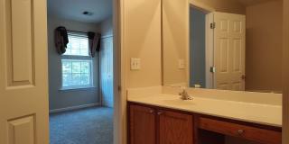 Pristine Townhome located in Caldwell Station. Gallery 16
