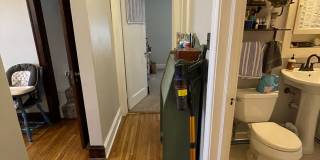 AVAILABLE JULY - 3 BEDROOM/1.5 BATHROOM HOME Gallery 16