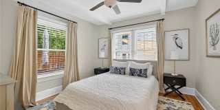 221 13TH Avenue NE Gallery 19