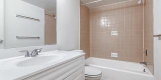 3003 Van Ness Gallery 41