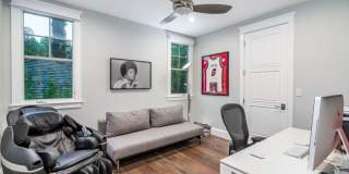 4800 ZELZAH Ave Gallery 38