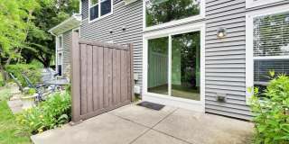 312 E TALL OAKS Lane Gallery 31