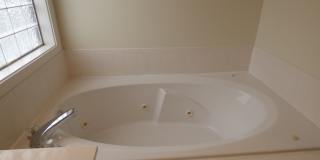 LOVELY HOME in Hamburg; Renovated, Garage, Many Upgrades! Gallery 29