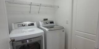 623 Summit Avenue S Gallery 21