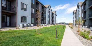 View On Centennial Gallery 18