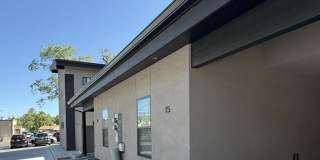 720 N Walnut Street Gallery 24