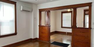 239 N STRATTON Street Gallery 7
