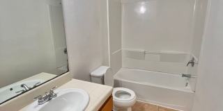 3 Bedroom 2 Bath Duplex for Rent! Gallery 10