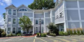 162A Main Street Gallery 36