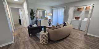 The Henry Richmond Hill Gallery 25