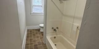 3 bedroom 1 bath Gallery 11