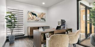 The Hudson Gallery 15