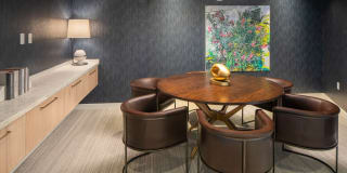 250 Mission Gallery 17