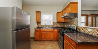 3873 West 135th Street Gallery 7