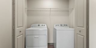 Prairie Home Apartments Gallery 13