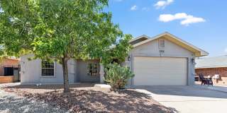 Spacious 4 Bedroom 2 Bath Home with Solar Panels Gallery 1