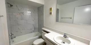 Spacious 2Bed/2Bath Condo for Rent!! Sarasota Gallery 10