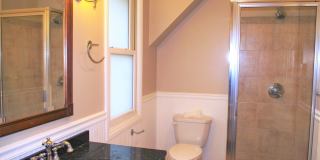 Beautiful, Clean 4 bedroom West 7th Gem!! Gallery 11