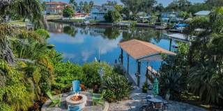 110 CARLYLE CIRCLE Gallery 44