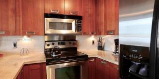 17800 N Bay Rd Gallery 9