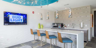 1300 North Post Oak Gallery 7