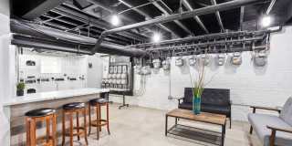 1063 W Glenlake Ave Gallery 14
