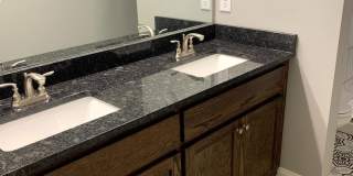 Convenient 3BR/2BA Townhome with Garage & Lawn Care Included Gallery 9