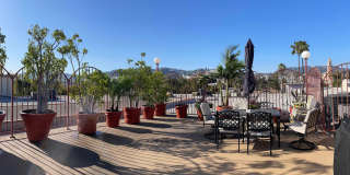 Las Palmas Apartments Gallery 12