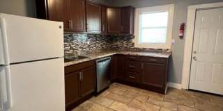 1611 East Fayette St - Apt 2-Rm 2 Gallery 9