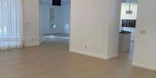 28 NW 108th Way Gallery 9
