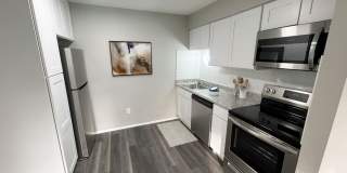 Emerald Apartments Gallery 36