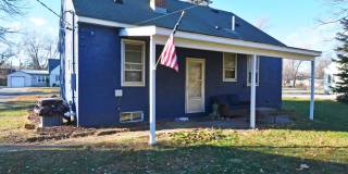 Updated Home in Mounds View 3BD 2Bath W/HUGE Backyard!! Gallery 1