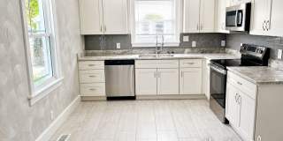 Newly Renovated 4 Bedroom 2 Bathroom 2 Story Home located in the Fairmount Park area of Norfolk! Gallery 5