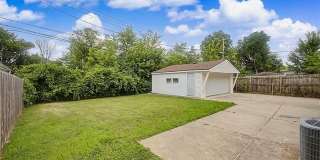 8108 Whitefield Street Gallery 32