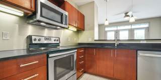 390 17th Street NW Gallery 15