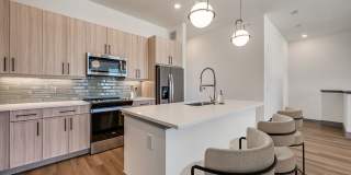 The Waylon Apartments & Townhomes Gallery 10